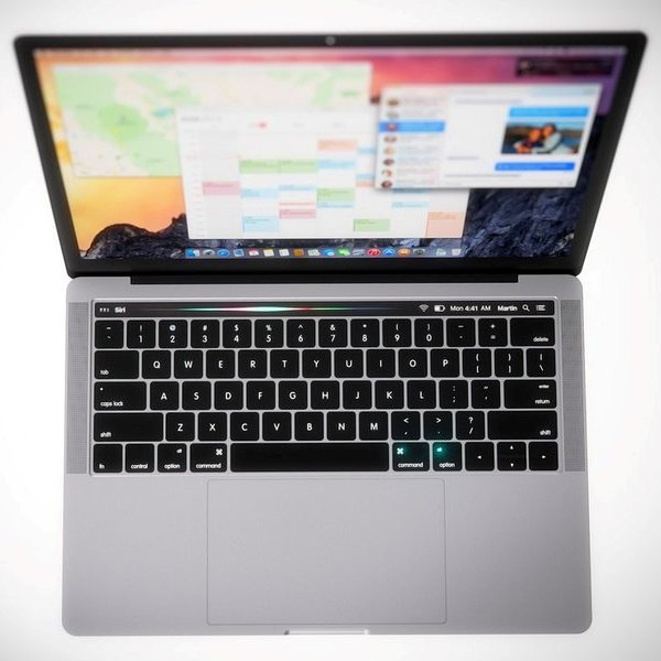 Apple,MacBook,ноутбук, В следующем месяце Apple представит новый MacBook